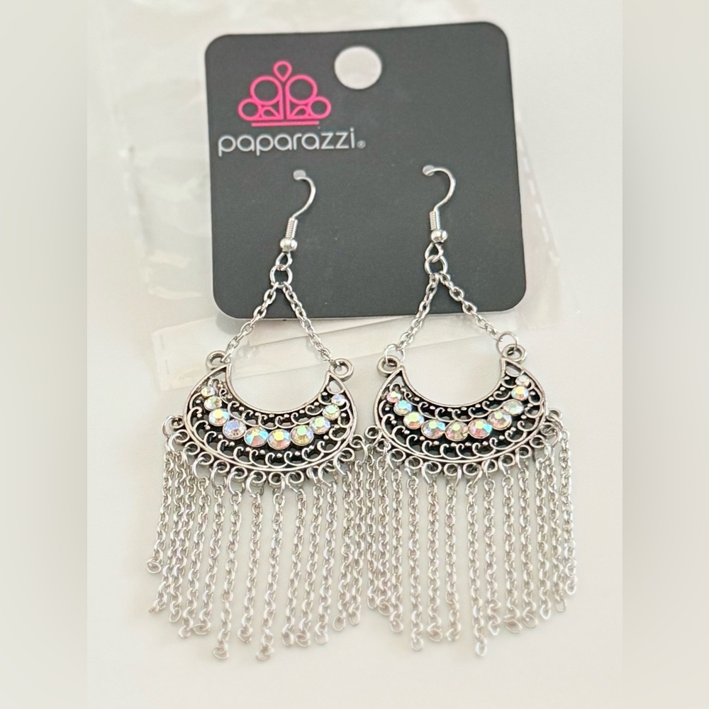 Paparazzi Silver/Iridescent Earrings